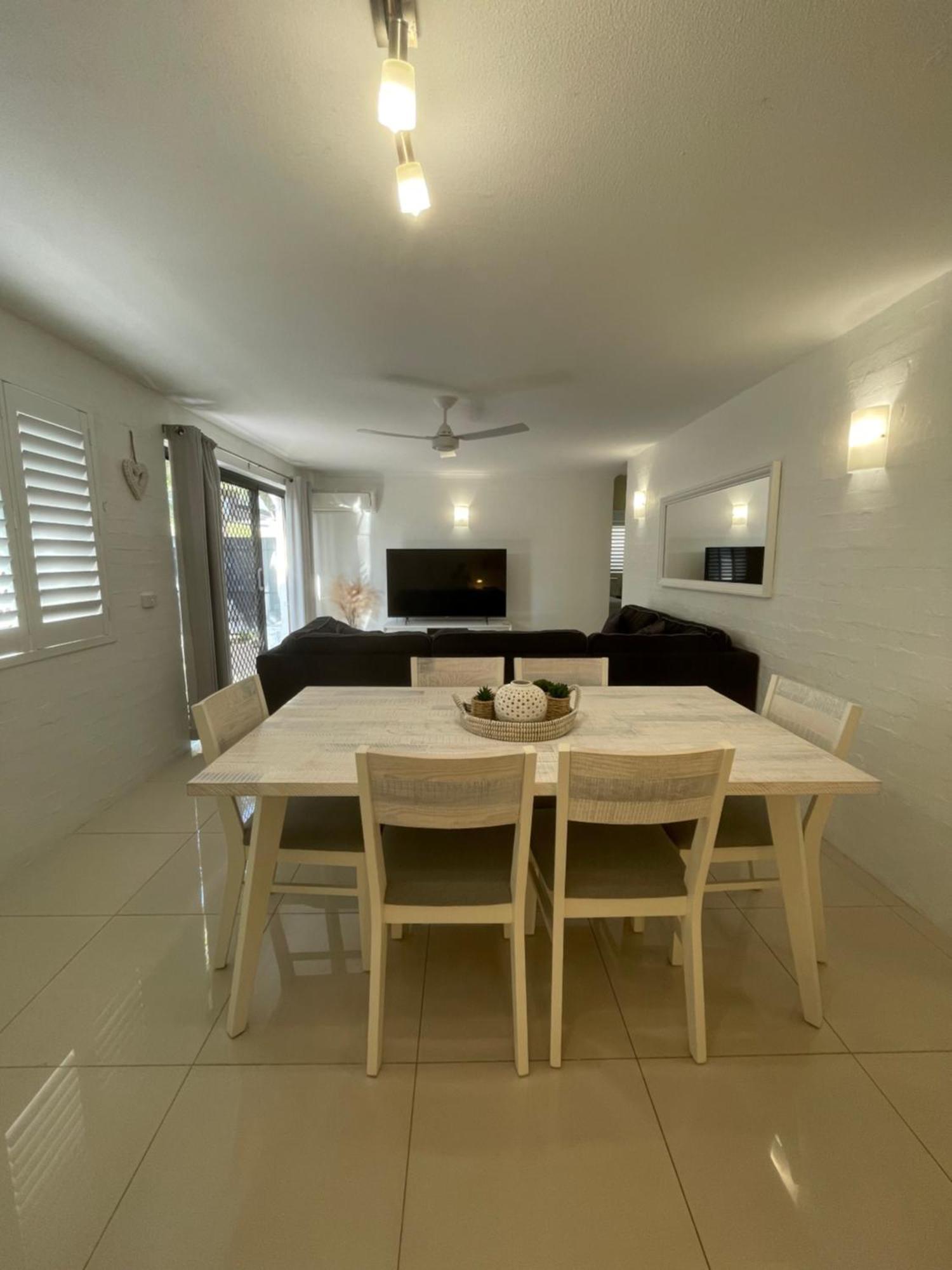Myuna Holiday Apartments Noosa Heads Eksteriør bilde